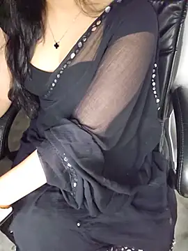 Snapshot of aliyaah_singh chatting on 13, 6, 2026 aliyaah singh online show from 13, 6, 2026