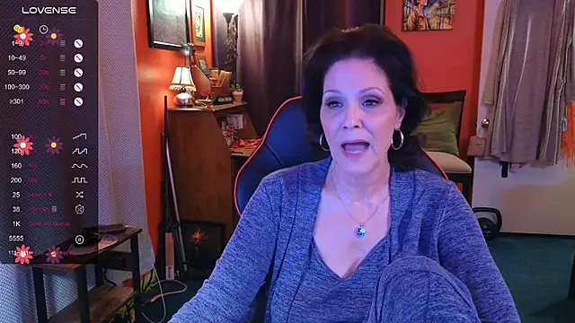 Snapshot of Good-Juju chatting on 2, 2, 2025 Good-Juju online show from 2, 2, 2025