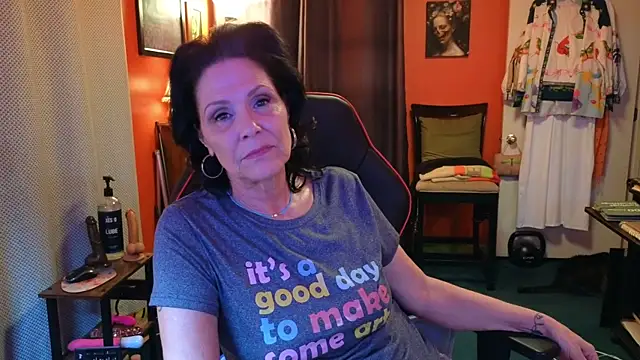 Snapshot of Good-Juju chatting on 2, 3, 2025 Good-Juju online show from 2, 3, 2025