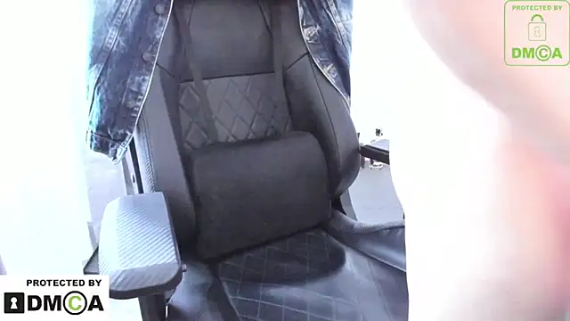 Snapshot of Seans1million chatting on 28, 2, 2025 Seans1million online show from 28, 2, 2025