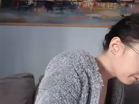 cleophee online show from 4, 3, 2025