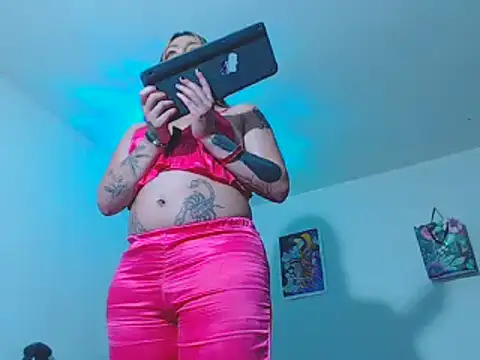 Snapshot of MARIANAWEED chatting on 9, 1, 2026 MARIANAWEED online show from 9, 1, 2026