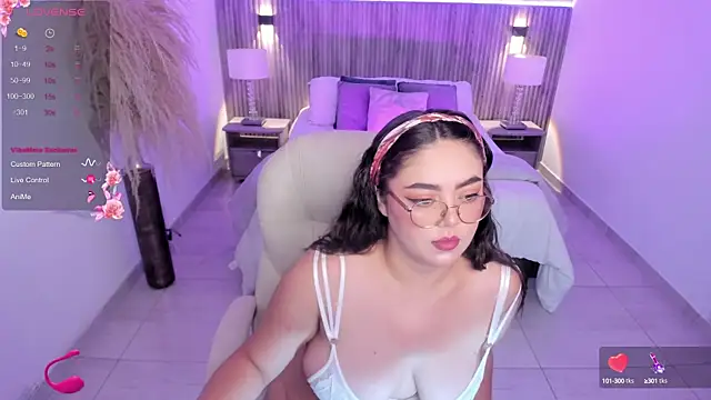 emmy walker online show from 29, 9, 2025