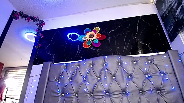 LAILAGUMMY online show from 10, 2, 2025