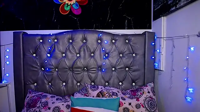 LAILAGUMMY online show from 15, 2, 2025