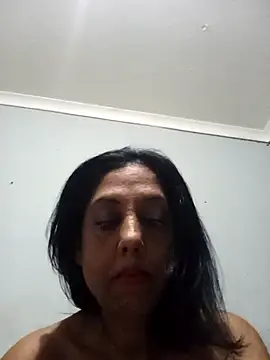 Mahi4luv online show from 13, 4, 2026