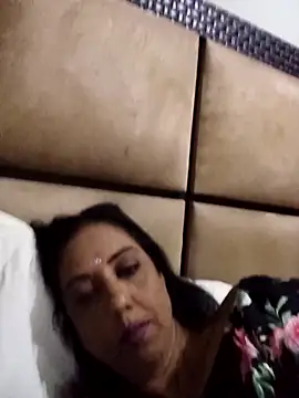 Snapshot of Mahi4luv chatting on 7, 6, 2026 Mahi4luv online show from 7, 6, 2026