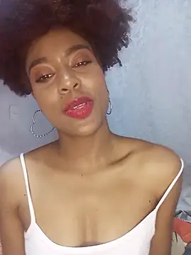 thaimy  online show from 18, 12, 2025