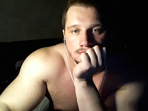 LionEdwin online show from 28, 2, 2025