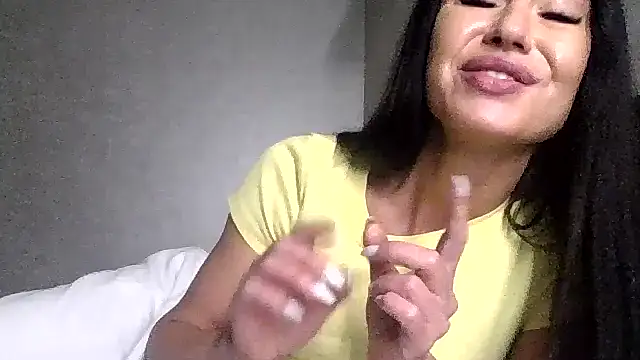 JulianaGold1 online show from 27, 10, 2025