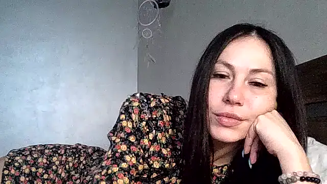 JulianaGold1 online show from 10, 2, 2026