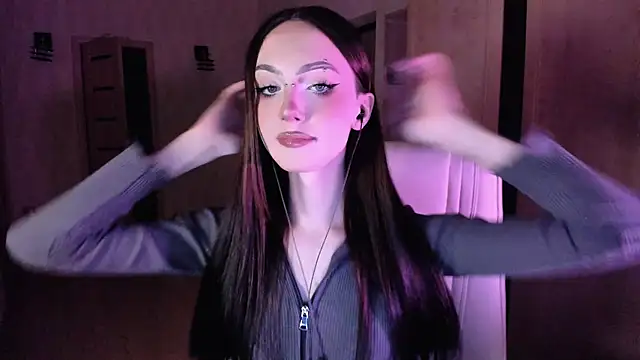 Snapshot of Alice__Aris chatting on 2, 10, 2025 Alice Aris online show from 2, 10, 2025