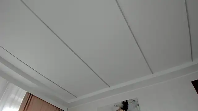 TiffanyHouston  online show from 15, 12, 2024