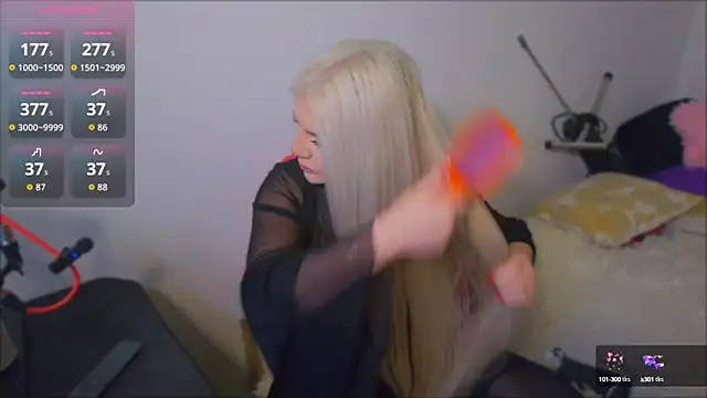 Snapshot of ParadiseRose chatting on 10, 10, 2025 ParadiseRose online show from 10, 10, 2025