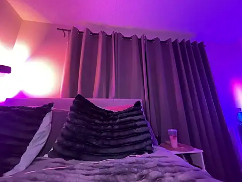 chloetease online show from 13, 2, 2026