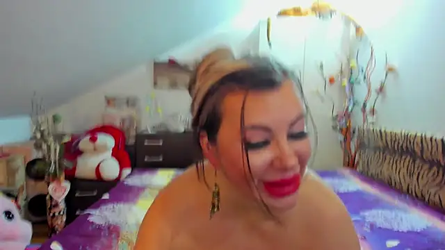 Raffaelababy online show from 15, 2, 2025