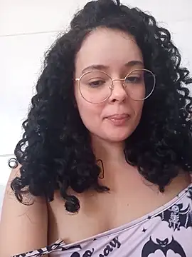 Snapshot of NinaSweet2 chatting on 17, 6, 2026 NinaSweet2 online show from 17, 6, 2026