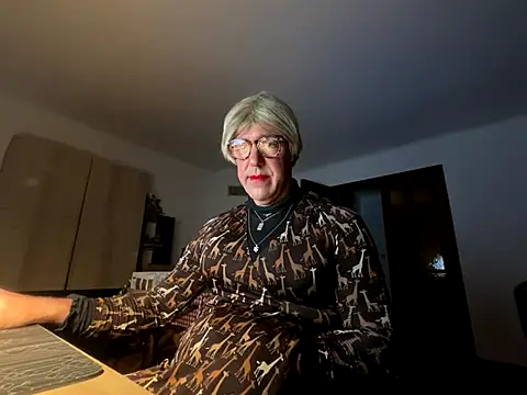 Erika trav07 online show from 16, 9, 2025