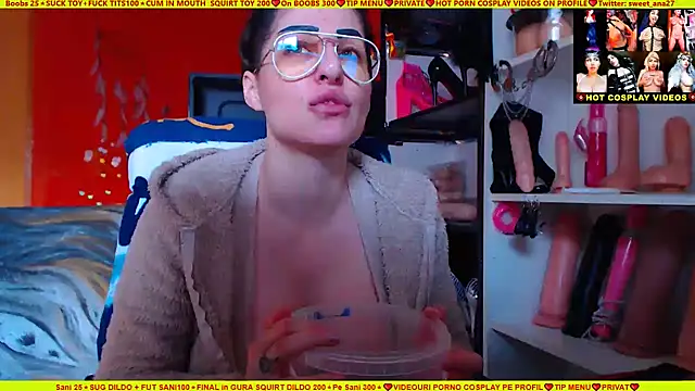 cuminmenowbbyx online show from 30, 1, 2025