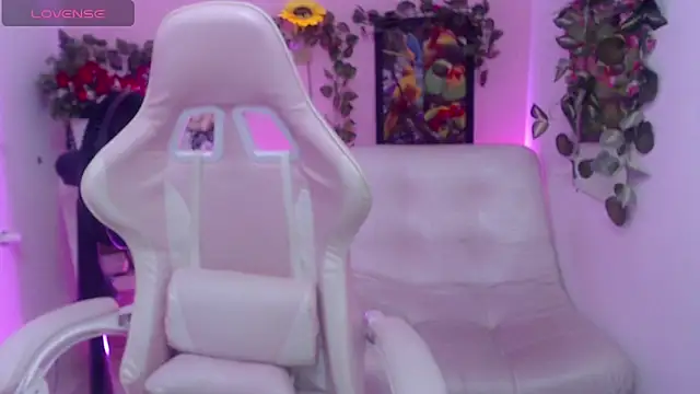 stepmother 105 online show from 16, 12, 2025