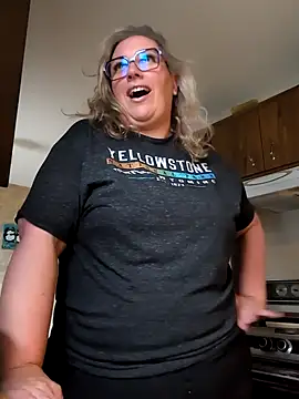 Canadian BBW online show from 15, 6, 2026