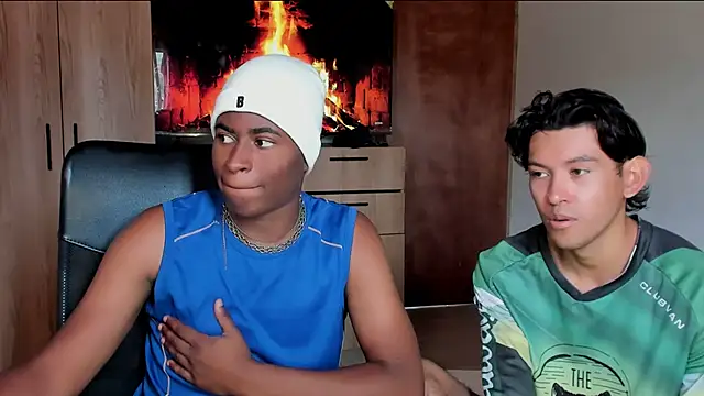 Snapshot of CrissBrownxxx chatting on 10, 5, 2026 CrissBrownxxx online show from 10, 5, 2026