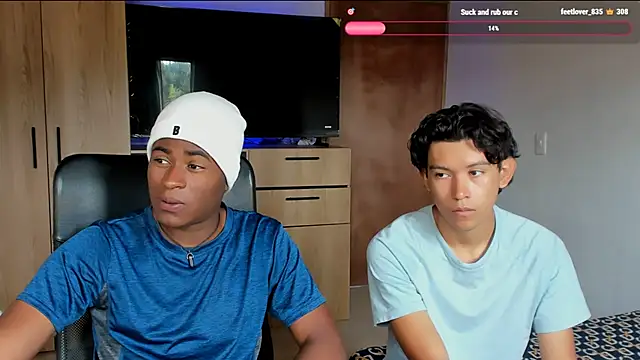 Snapshot of CrissBrownxxx chatting on 25, 5, 2026 CrissBrownxxx online show from 25, 5, 2026