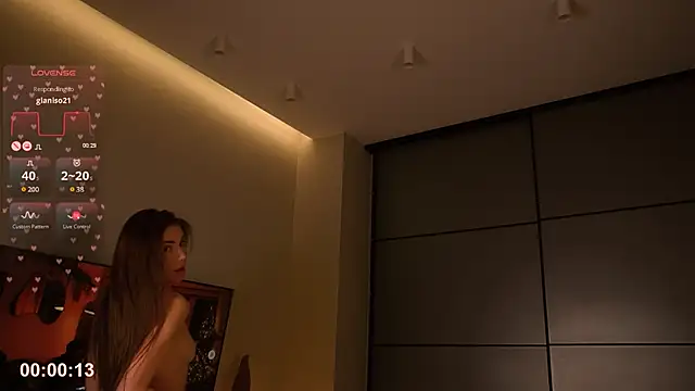 Snapshot of _Miss_Johansson_ chatting on 23, 12, 2024 Miss Johansson online show from 23, 12, 2024