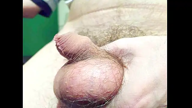 hairyuncut00 online show from 28, 5, 2026