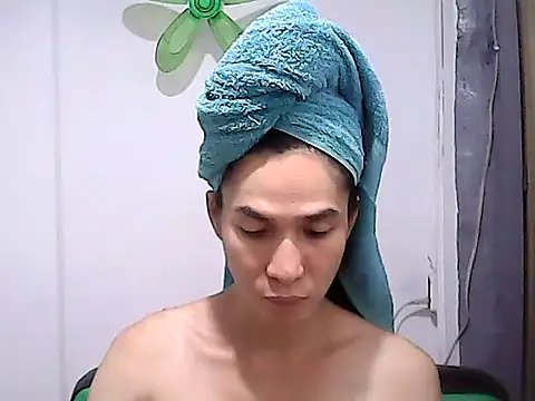 Snapshot of BigDickTrans chatting on 17, 3, 2026 BigDickTrans online show from 17, 3, 2026
