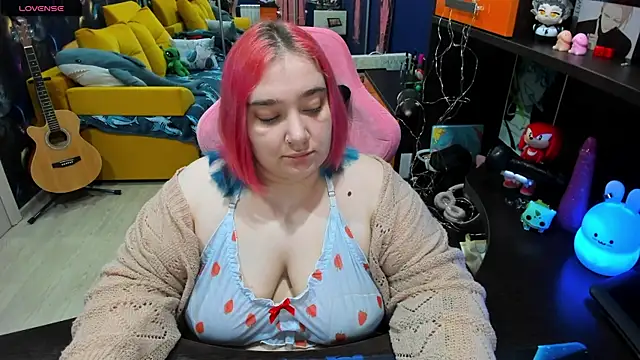 Softie Sofy online show from 30, 1, 2025