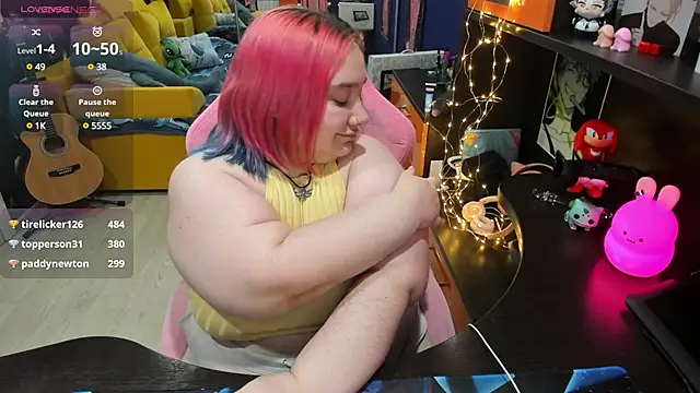 Softie Sofy online show from 5, 2, 2025