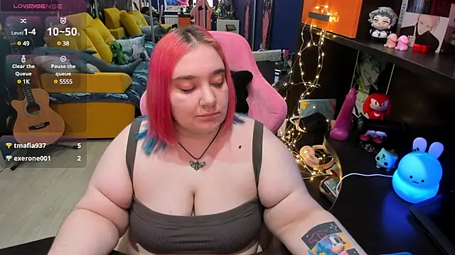 Softie Sofy online show from 7, 2, 2025