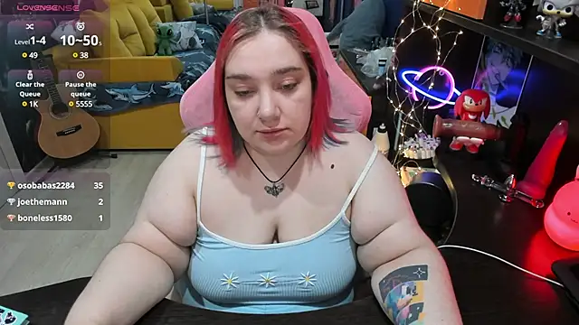 Softie Sofy online show from 13, 3, 2025