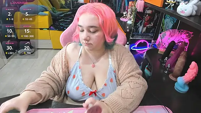 Softie Sofy online show from 5, 12, 2025