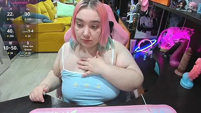 Snapshot of Softie_Sofy chatting on 16, 5, 2026 Softie Sofy online show from 16, 5, 2026