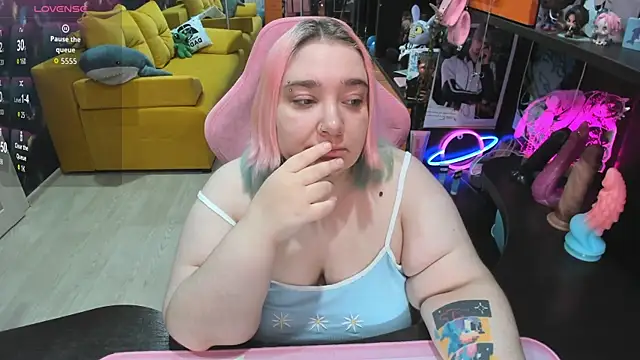 Snapshot of Softie_Sofy chatting on 26, 5, 2026 Softie Sofy online show from 26, 5, 2026