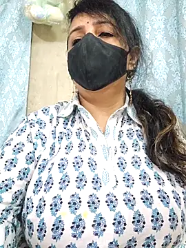 cute-tanvi online show from 25, 10, 2025