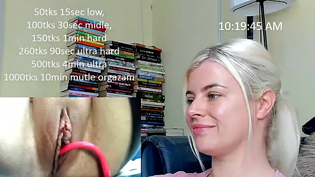 Snapshot of queenofthenighttt chatting on 25, 5, 2026 queenofthenighttt online show from 25, 5, 2026
