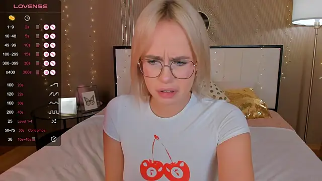 Snapshot of bellatip chatting on 1, 2, 2025 bellatip online show from 1, 2, 2025