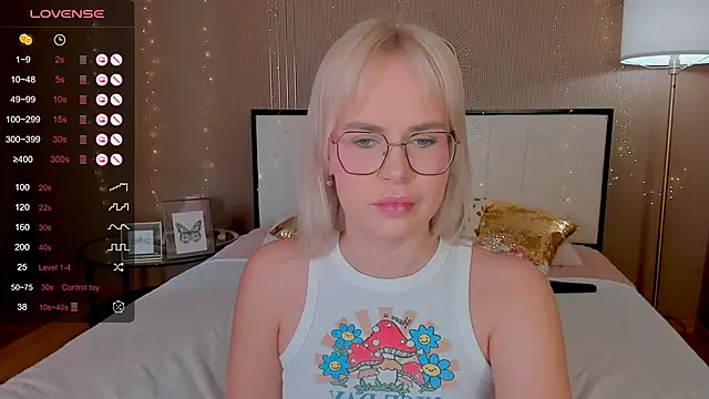 Snapshot of bellatip chatting on 2, 3, 2025 bellatip online show from 2, 3, 2025