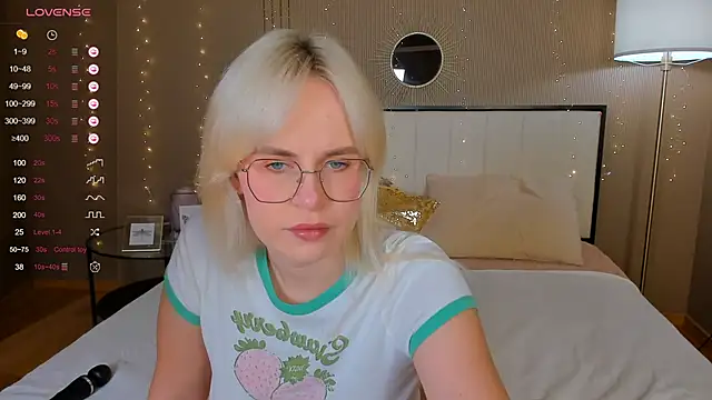 Snapshot of bellatip chatting on 6, 10, 2025 bellatip online show from 6, 10, 2025