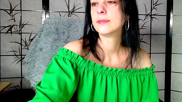 Snapshot of _Sweetlonglips_ chatting on 13, 1, 2026 Sweetlonglips online show from 13, 1, 2026