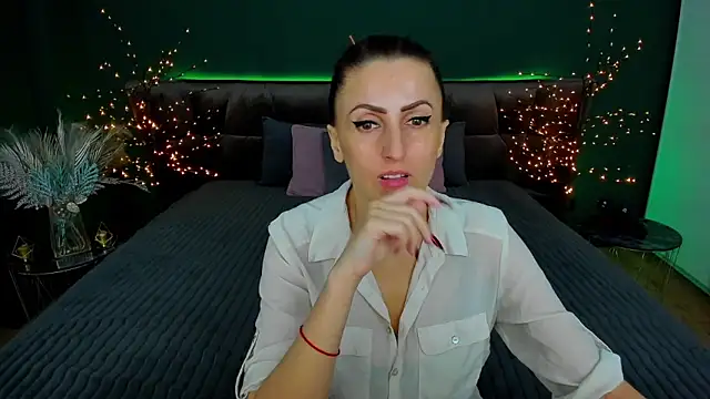 Rebecca Diamond online show from 13, 2, 2025