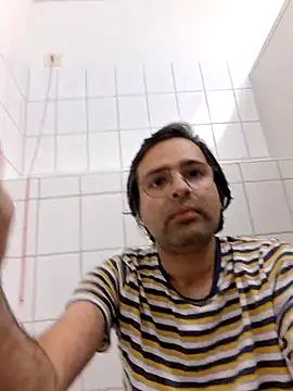 Snapshot of Azad64 chatting on 6, 6, 2026 Azad64 online show from 6, 6, 2026