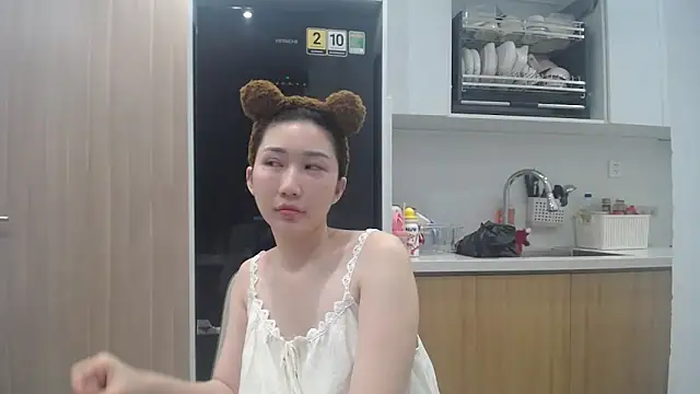 Snapshot of Asiagirll chatting on 17, 6, 2026 Asiagirll online show from 17, 6, 2026