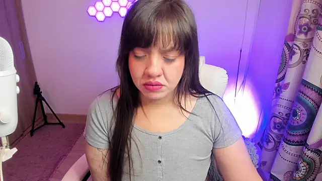 sophia grants online show from 28, 10, 2025