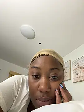 Snapshot of gypsydoll chatting on 7, 6, 2026 gypsydoll online show from 7, 6, 2026