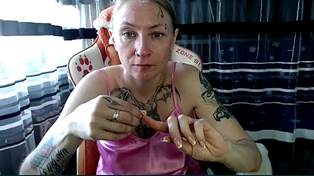 cold lollipop online show from 14, 6, 2026