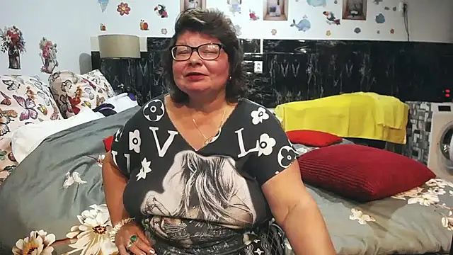 SweetMommaX online show from 22, 4, 2026